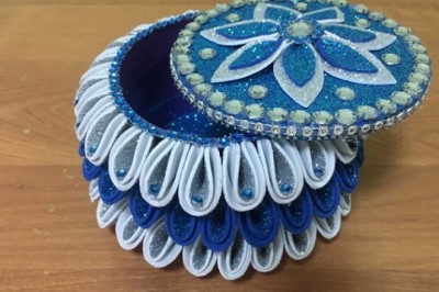 DIY Upcycled Tech Organizer: A Fun and Functional Arts and Crafts Idea for Tech-Savvy Kids